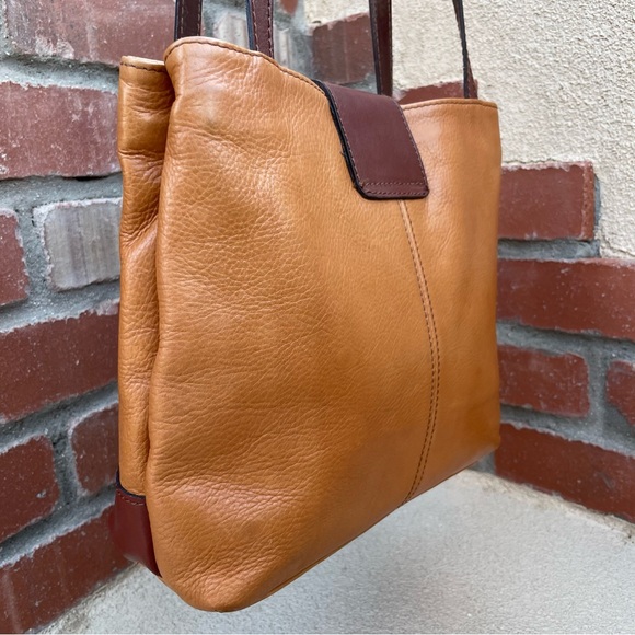 FLORENCE 🇮🇹 made in Italy, soft glove leather shoulder bag w/cashmere scarf - Picture 6 of 16